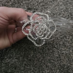 Rose bracelet